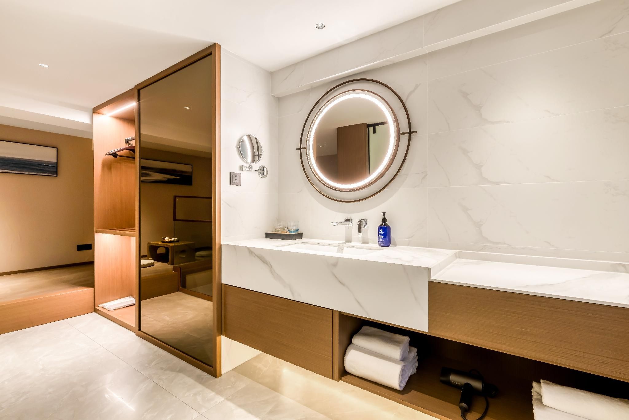 Duplex Queen Room