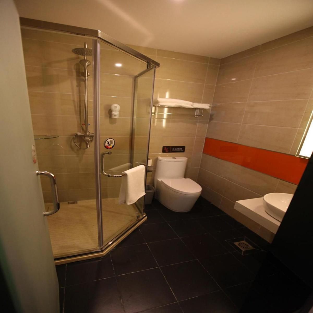 7 Days Premium Harbin Xufu Road Featured Twin Room 3