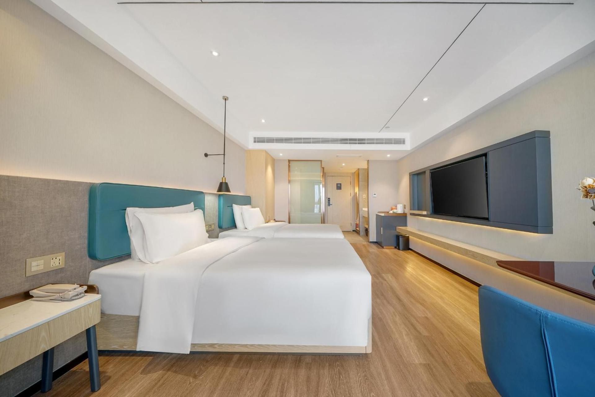 Atour - Elegant Twin Bed Room