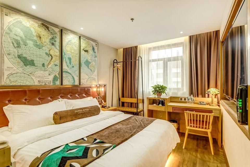 James Joyce - Feifan Bed Room