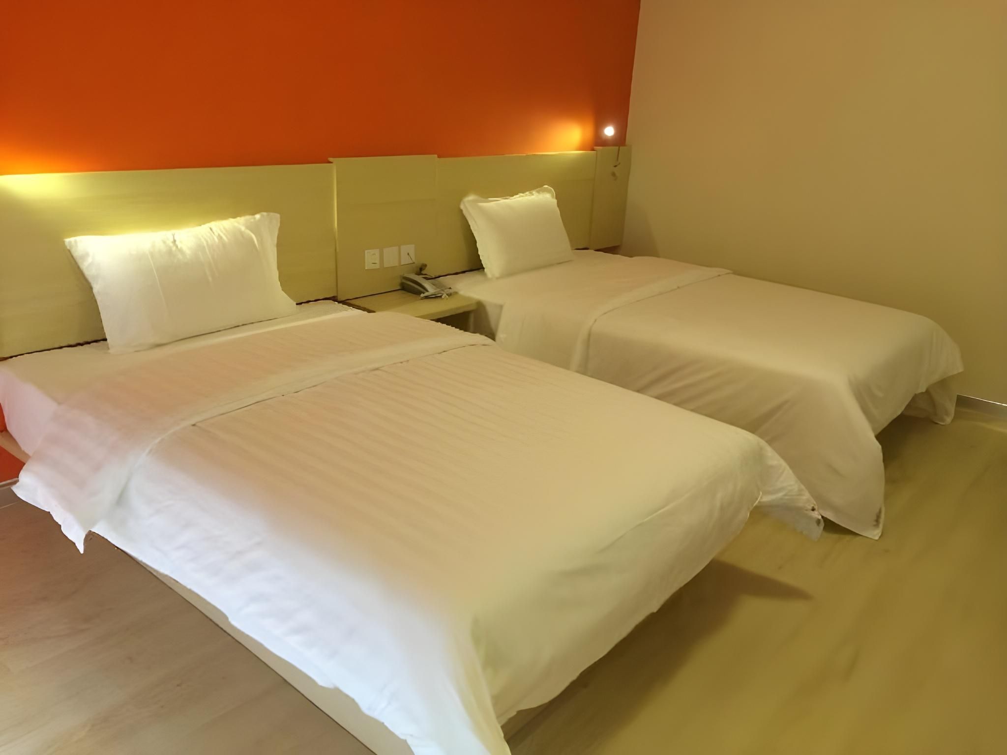 7 Days - Zizhu Twin Room