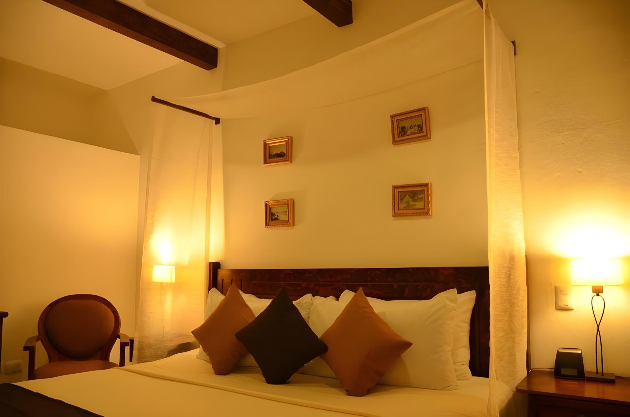 Deluxe Double Room with Bath