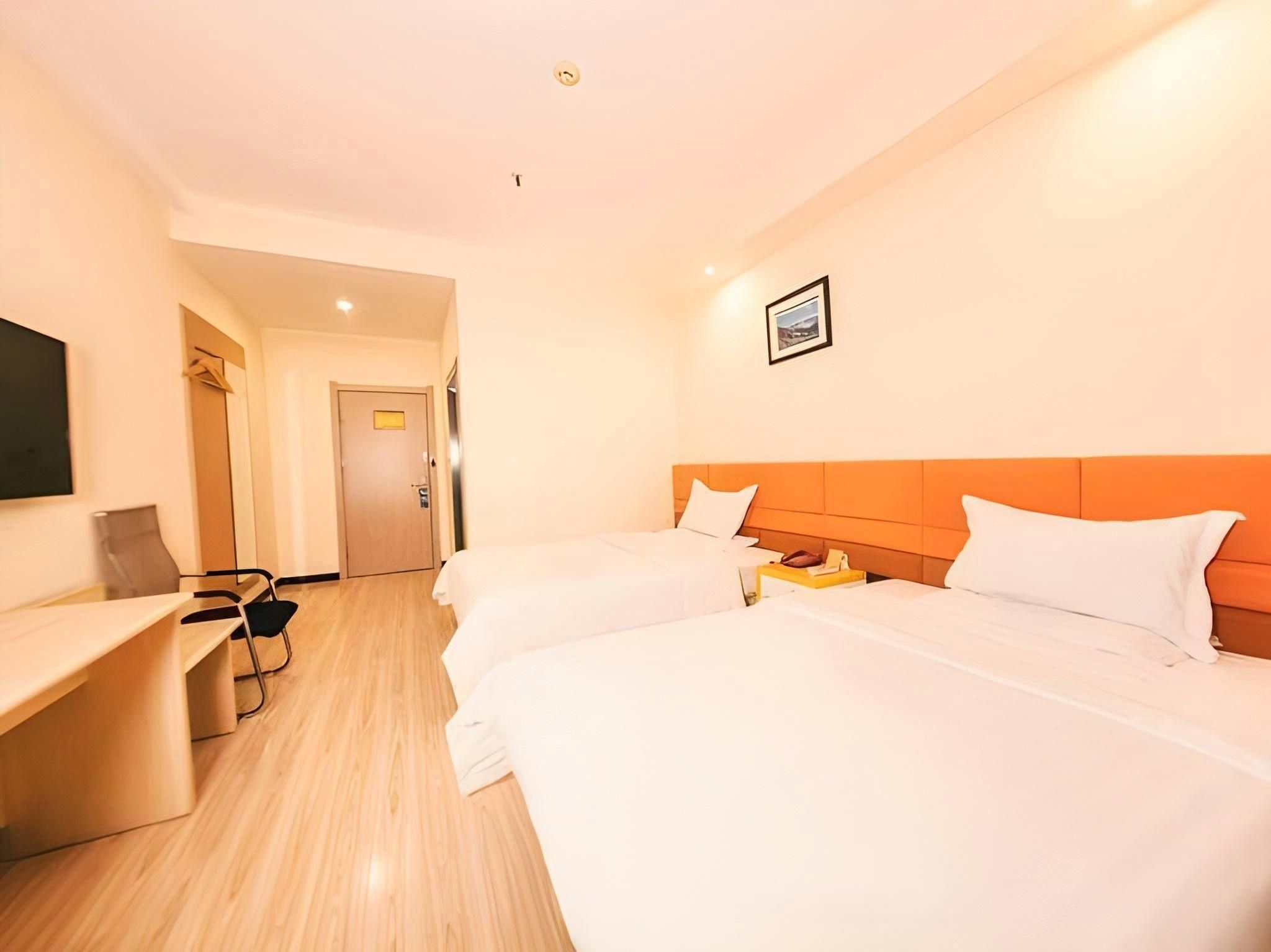 WH - Family Room