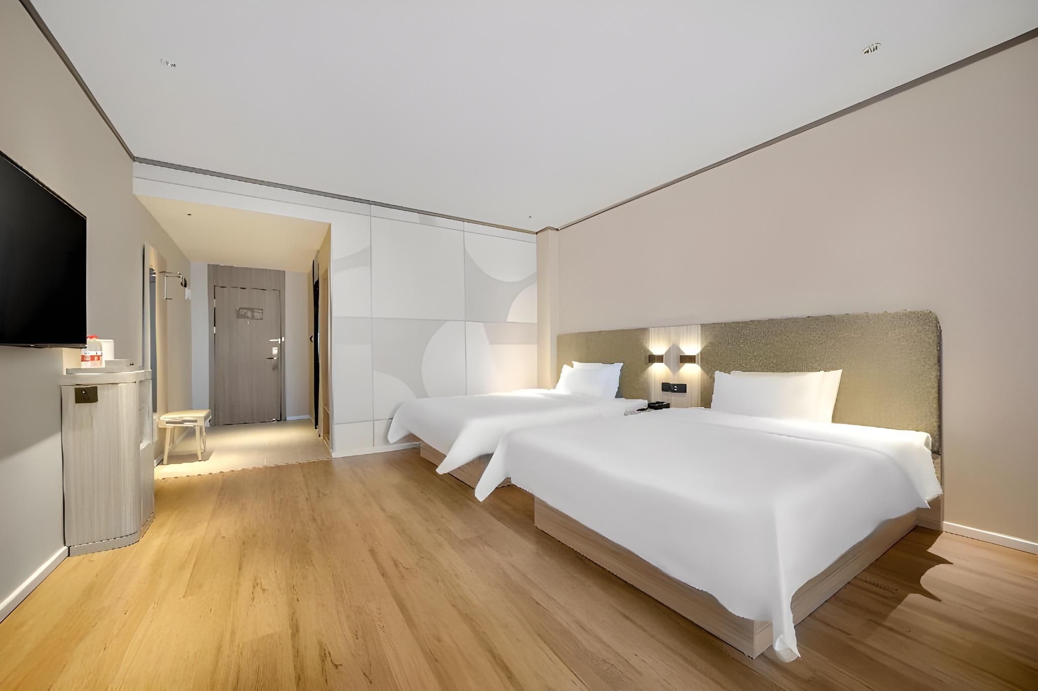2 Bed Twin Superior Room