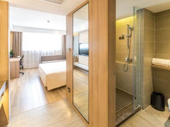 Executive room, Guest room, 1 Queen