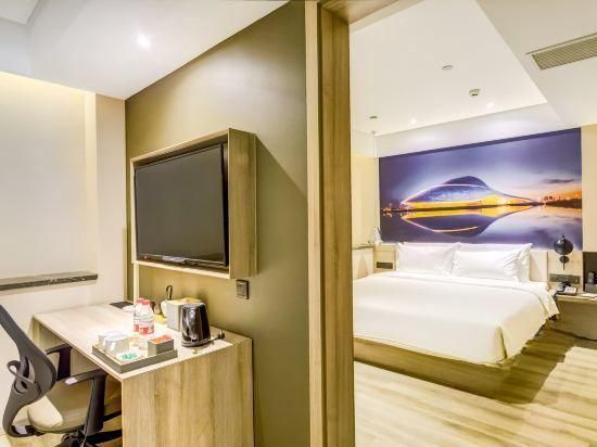 Atour - Elegant Twin Bed Room