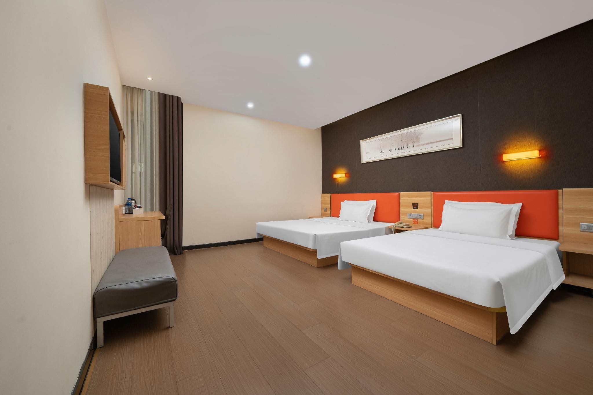 Premium Suite