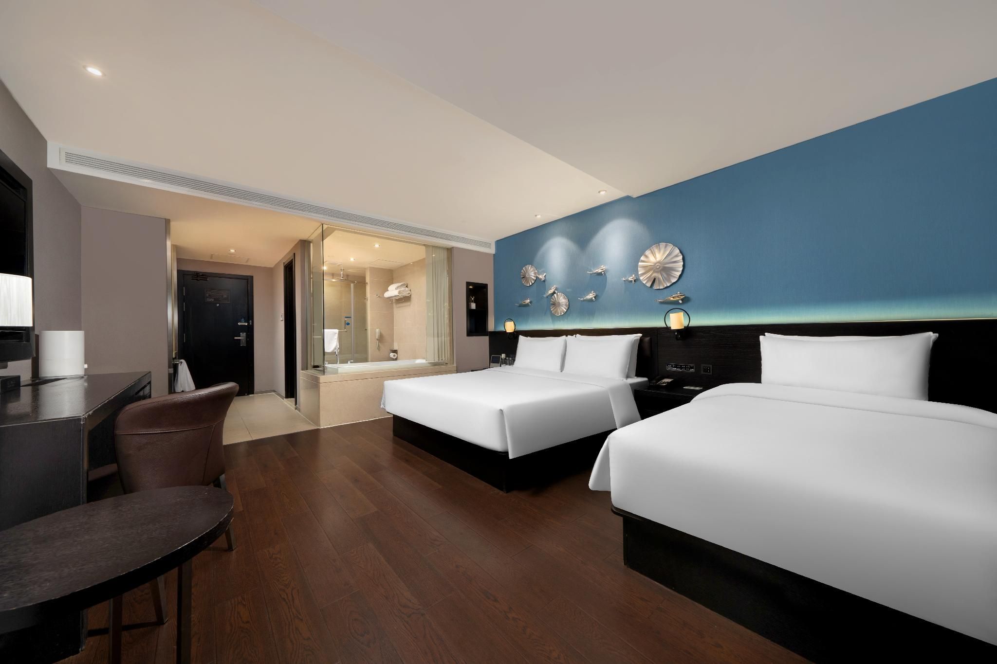 Huazhu - Executive Twin Room