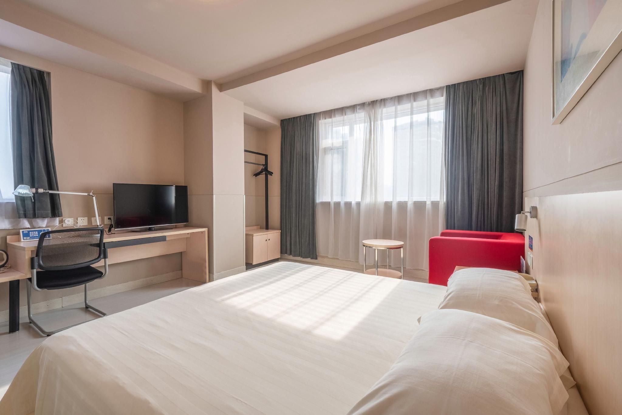 Business Standard Room A