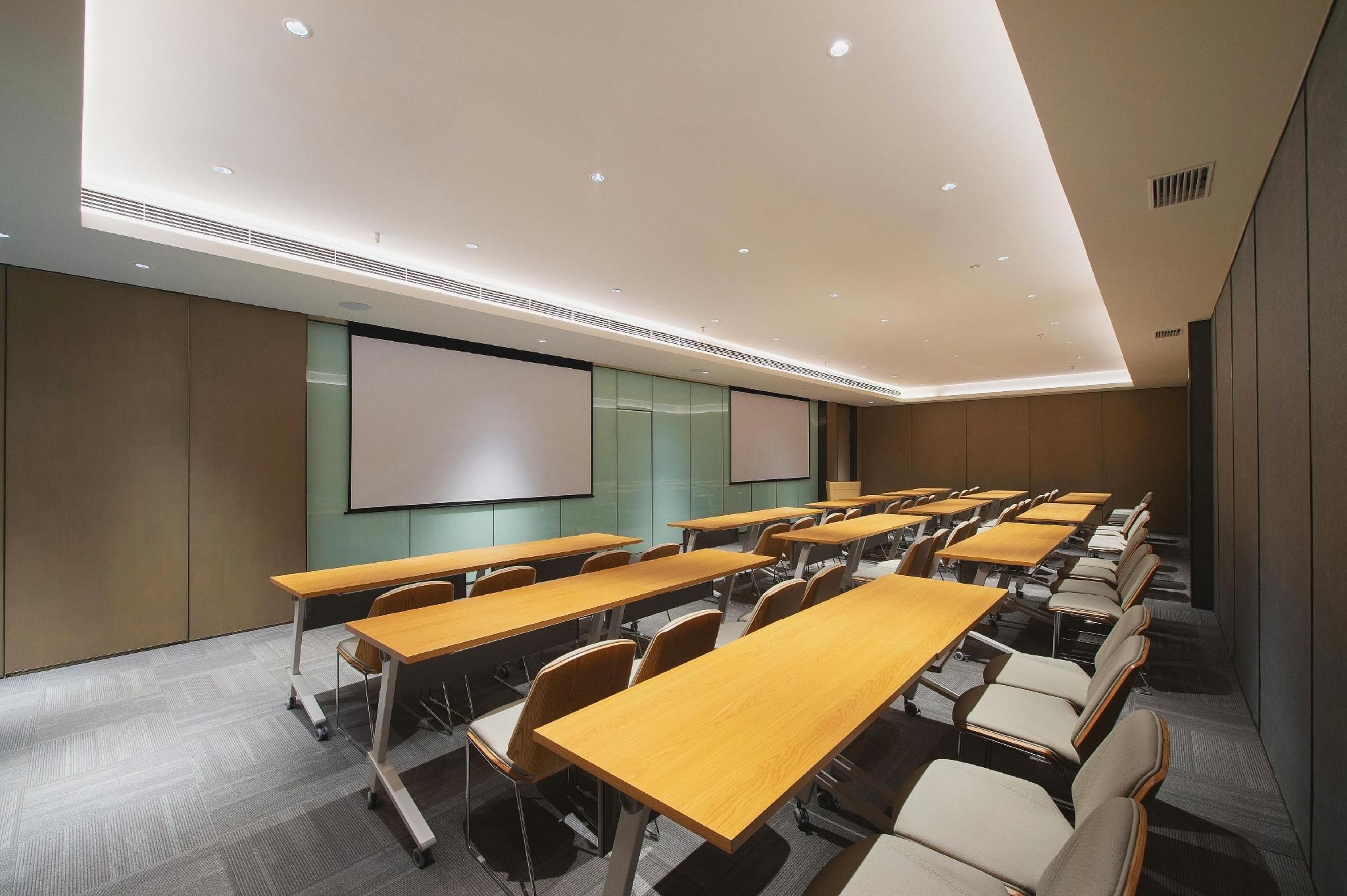 meeting room / ballrooms