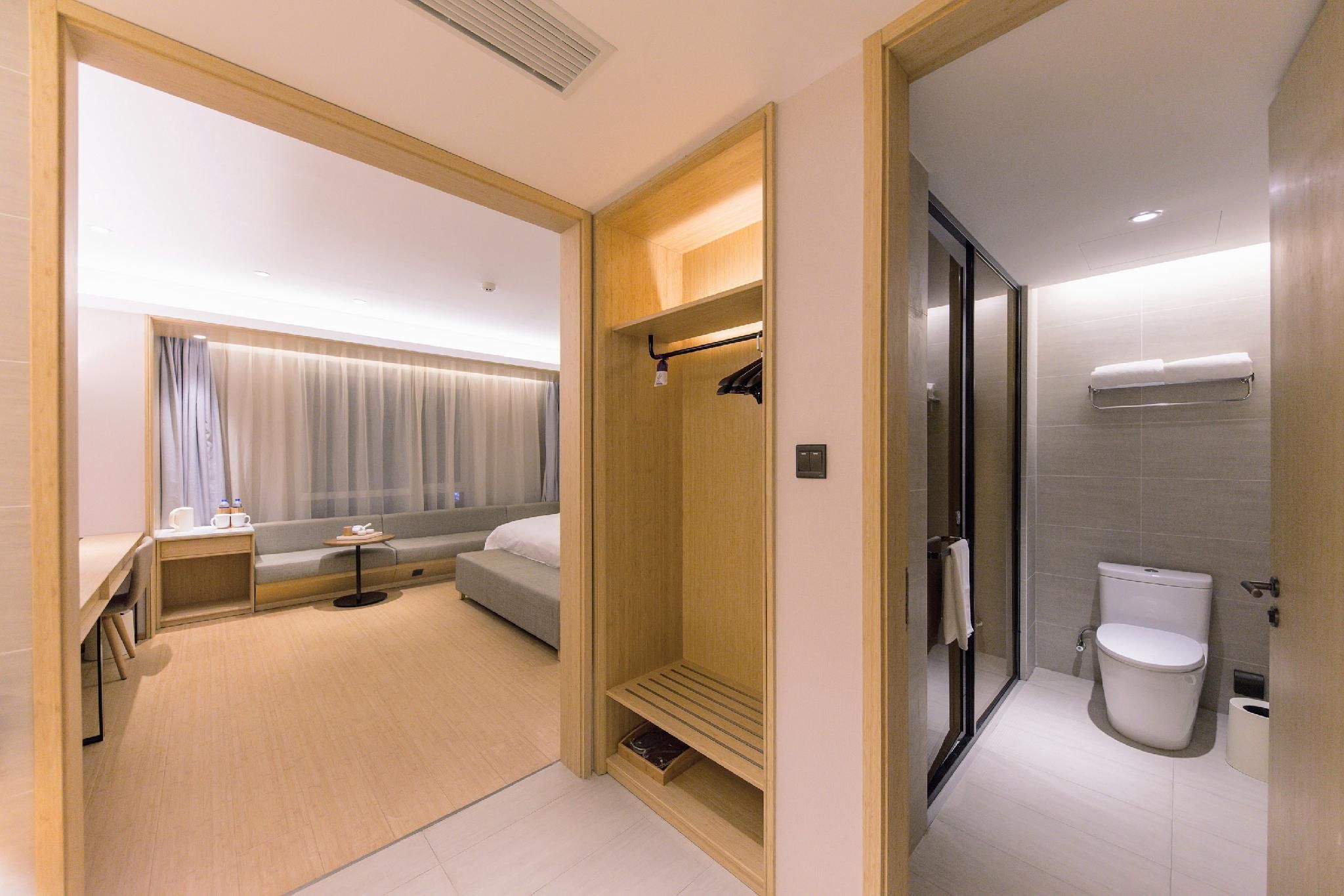 Huazhu - Business Bed Room
