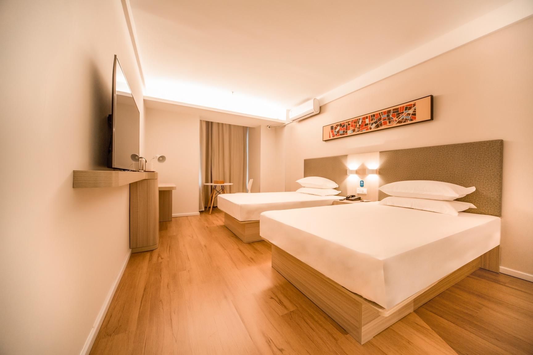 Huazhu - Twin Room