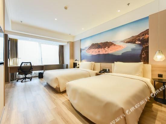 Jimu Family Twin Room