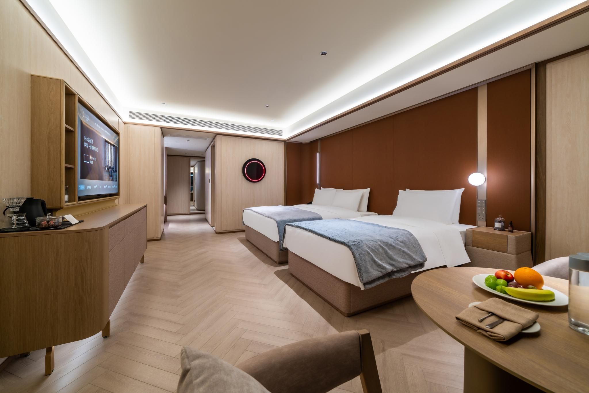 Huazhu - Deluxe Family Room