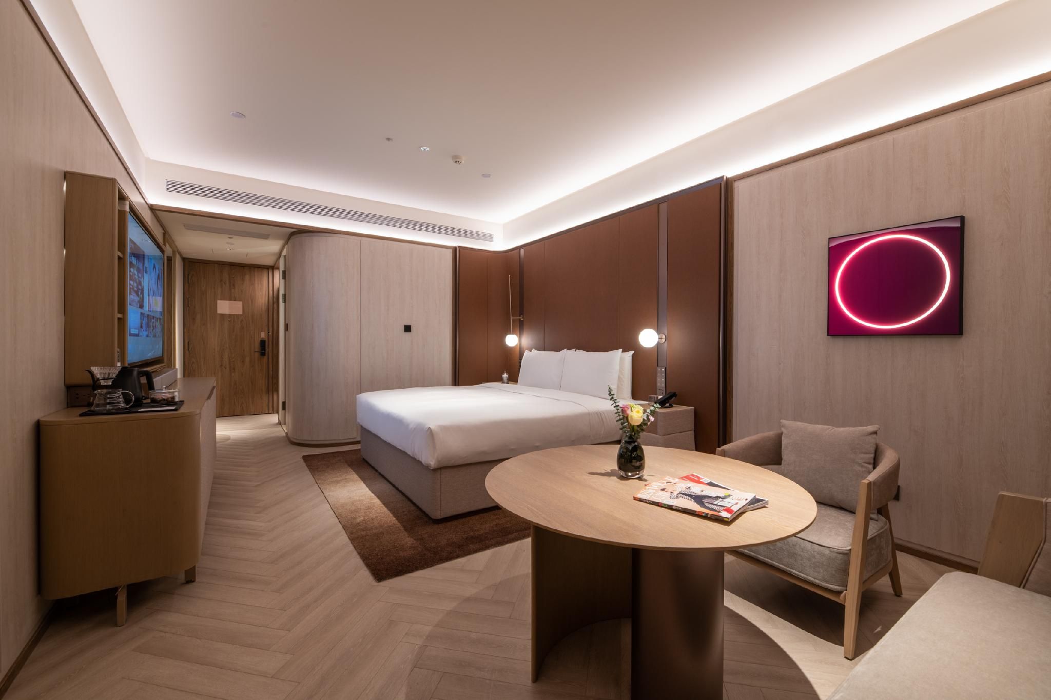Huazhu - Deluxe Bed Room