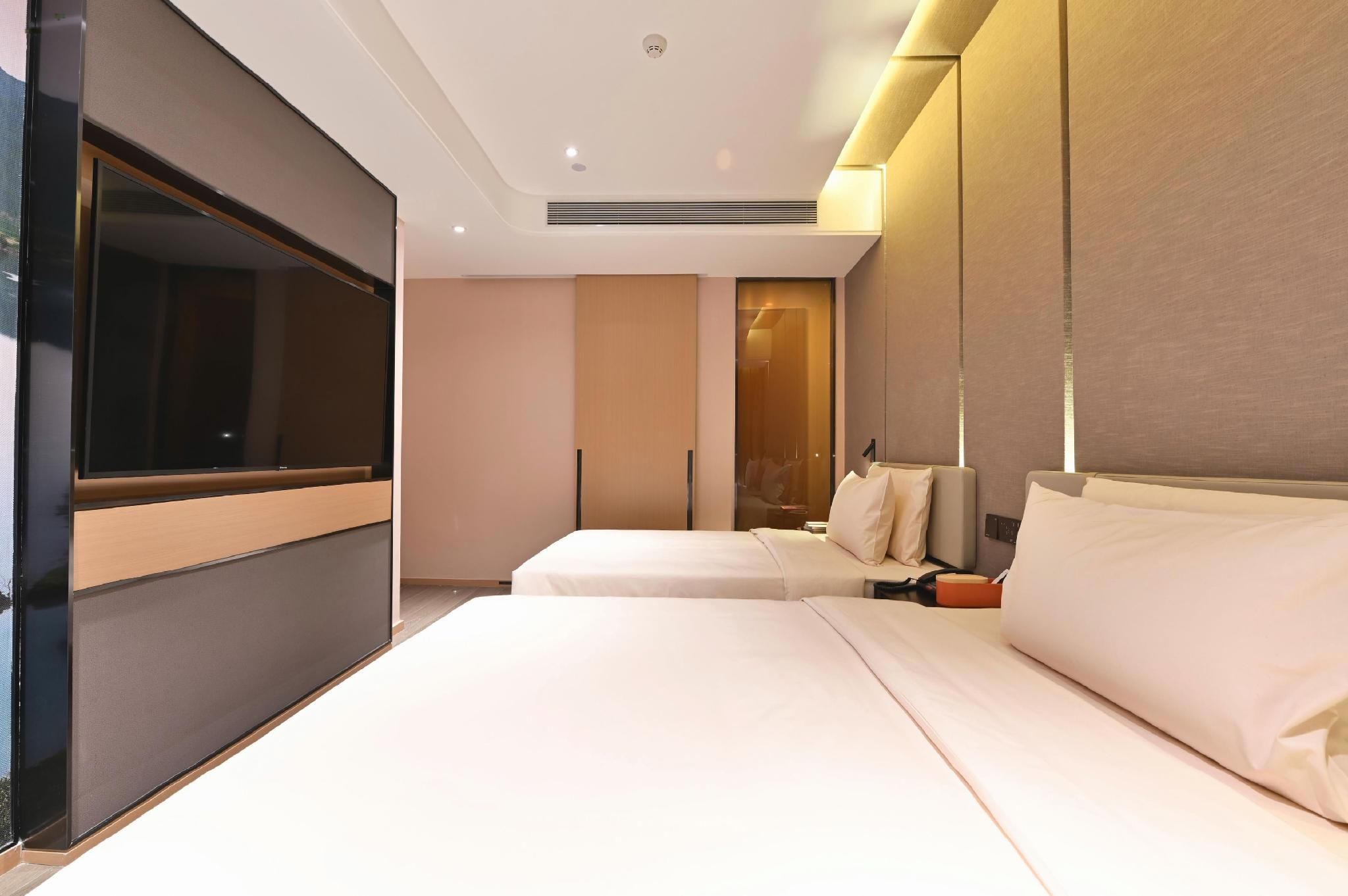 Atour - JUMI Family Room