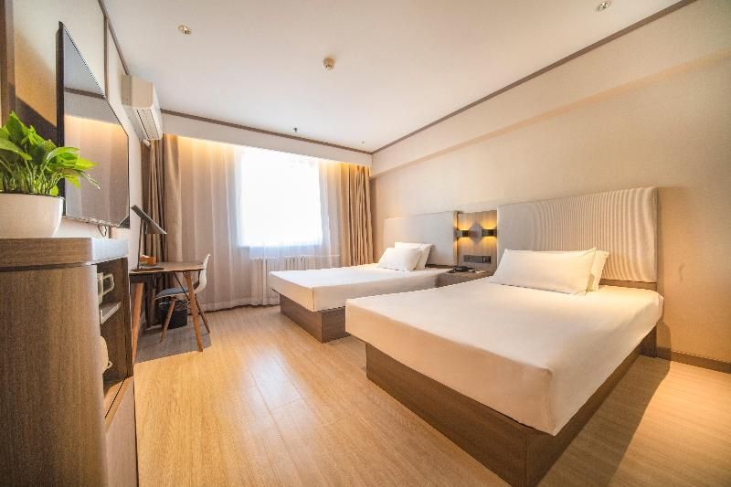 Business Family Room