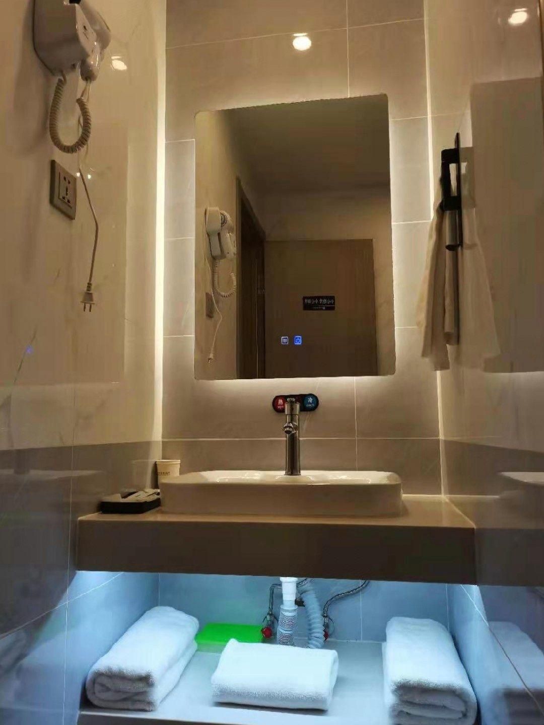 Guest Twin Room