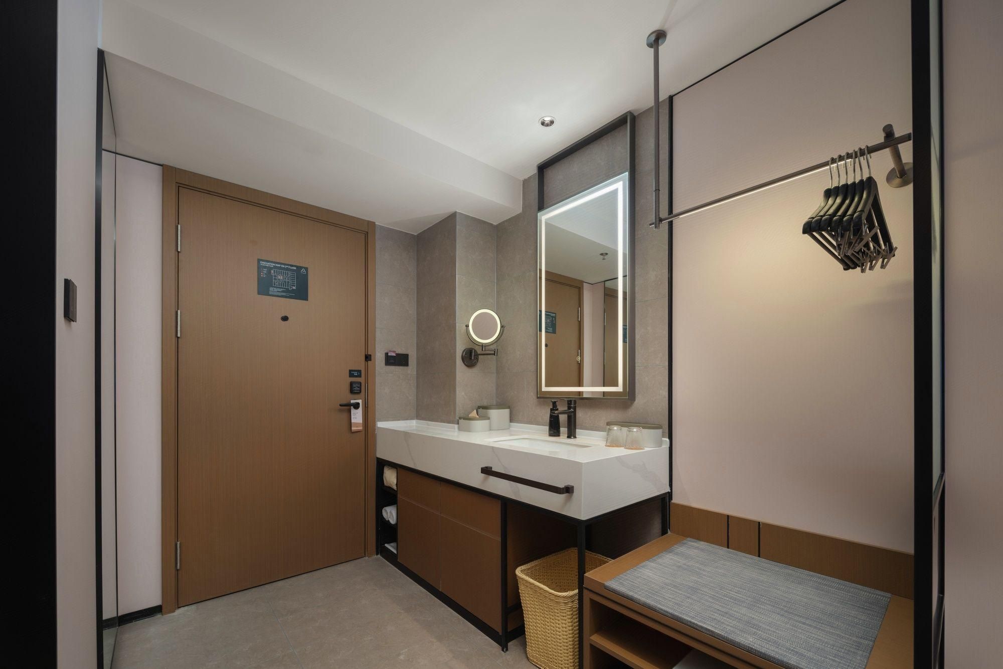 Atour - Elegant Twin Bed Room