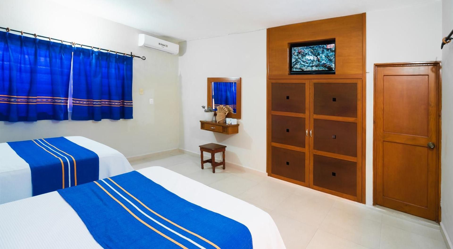Standard Queen Room with Two Queen Beds