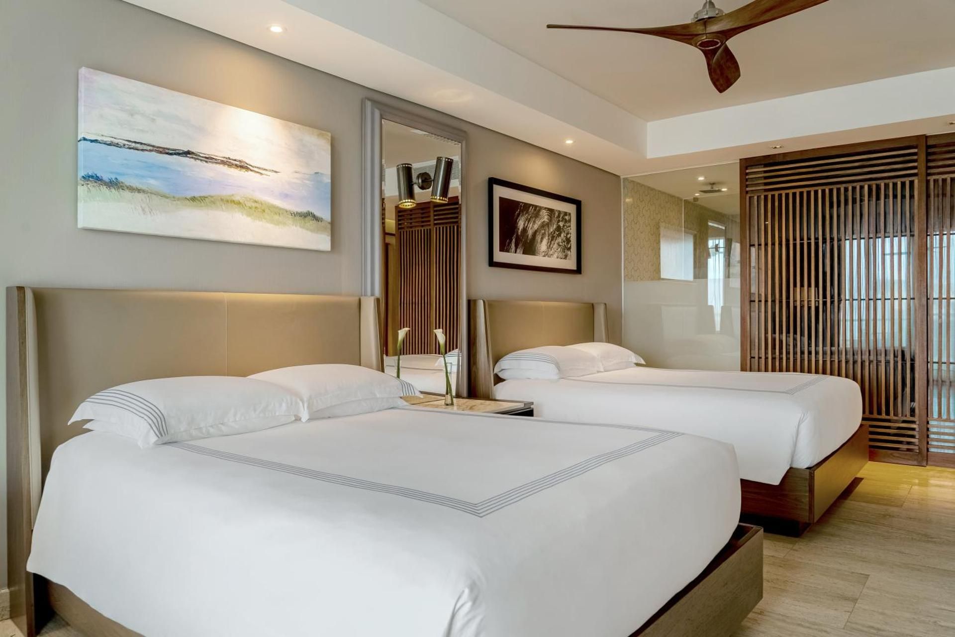 2 Queen Beds Downtown House