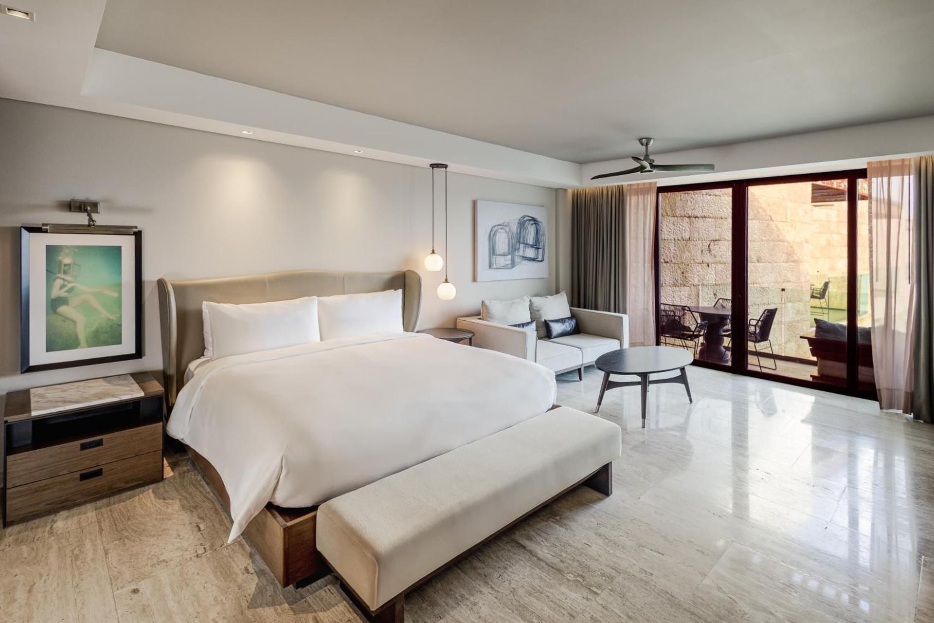 1 King Bed Partial Ocean View, Beach House