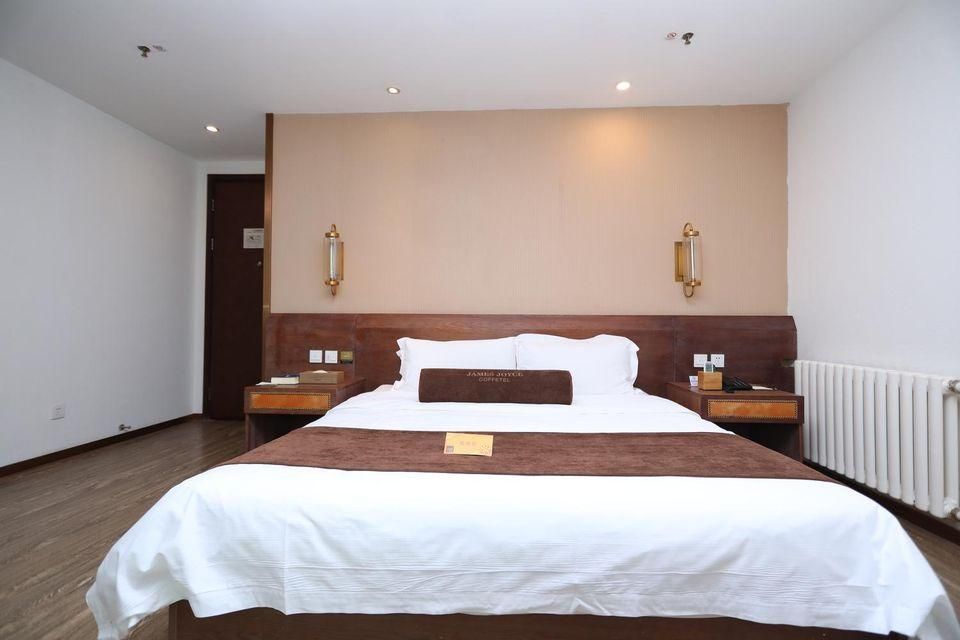 James Joyce - Feifan Bed Room