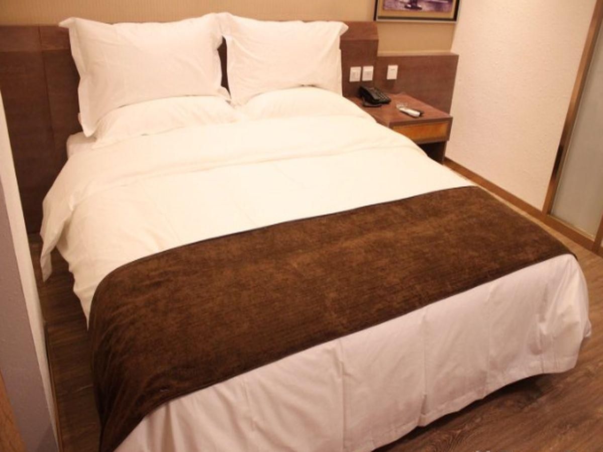 James Joyce - Chunxiang Lifestyle Room