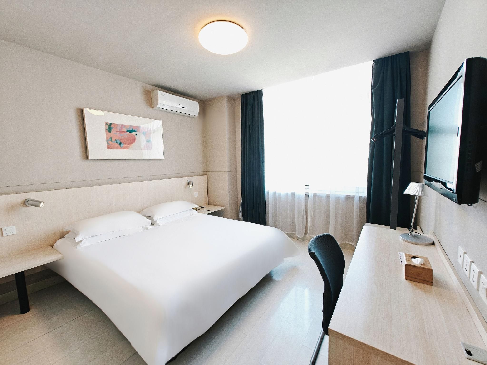 Zero Pressure - Standard Double Room