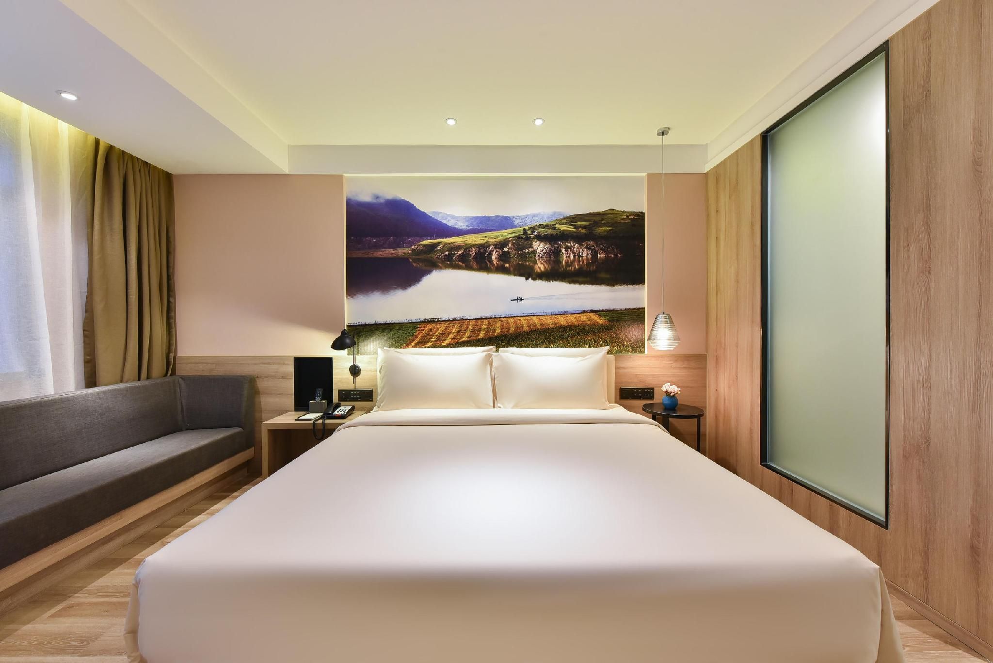 Executive room, Guest room, 1 Queen