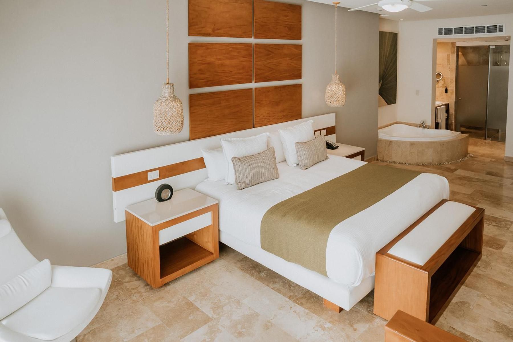 Luxurious Grand Master Suite, Partial Ocean View