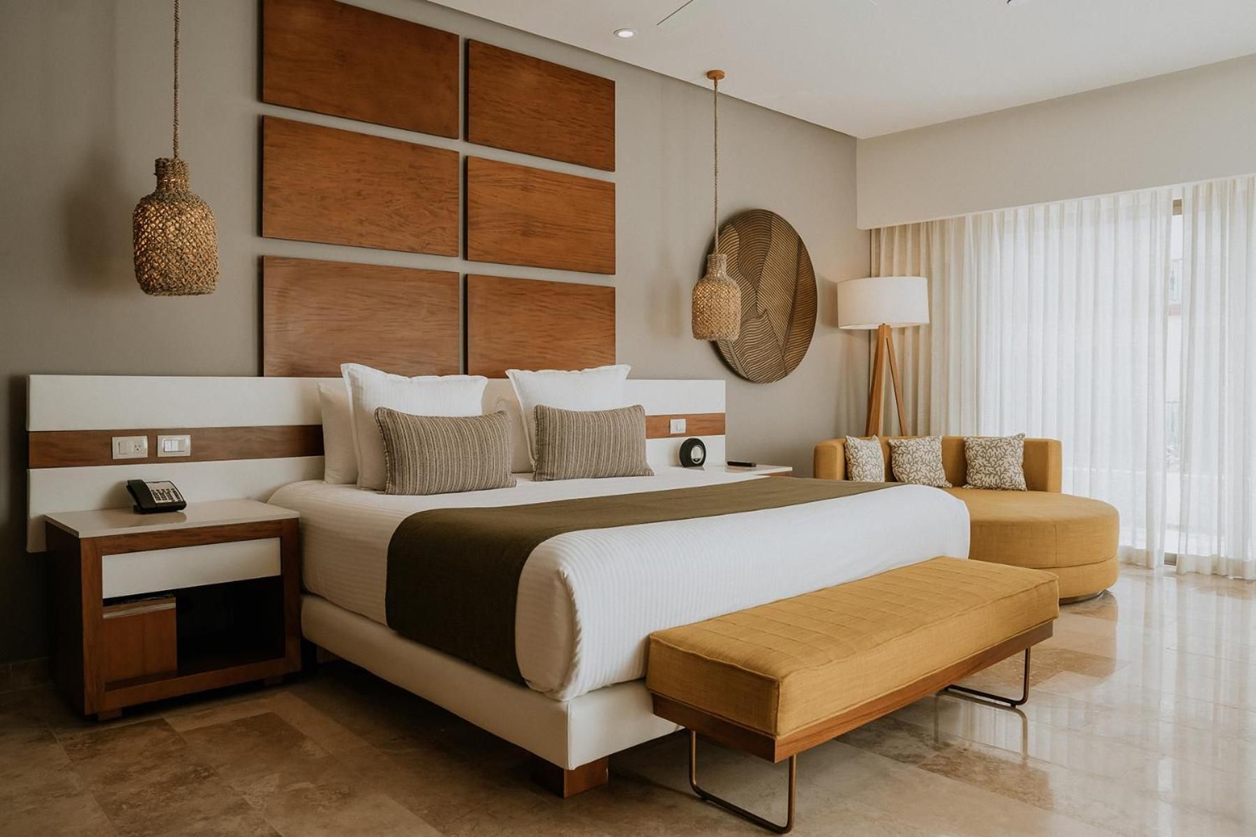 Luxurious Grand Master Suite
