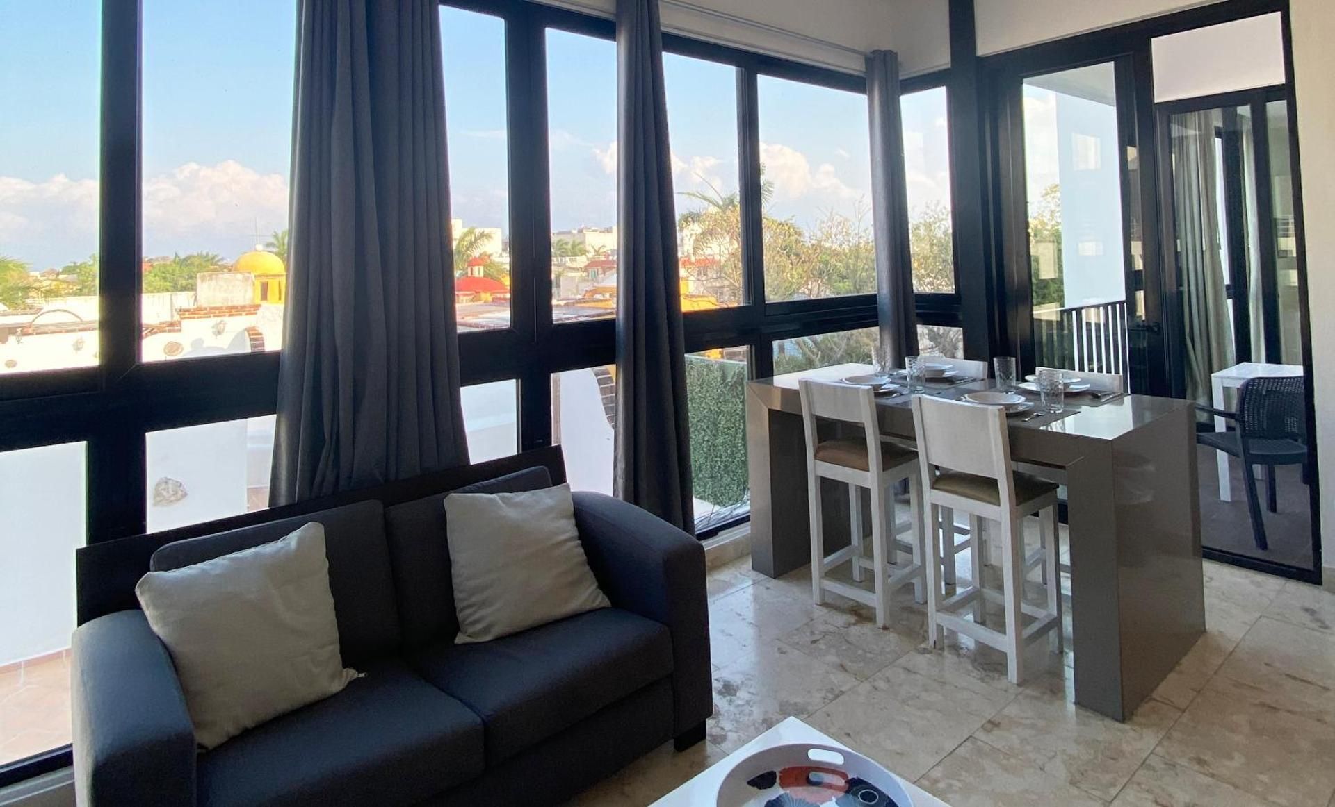 2 Bedroom Suite with Balcony