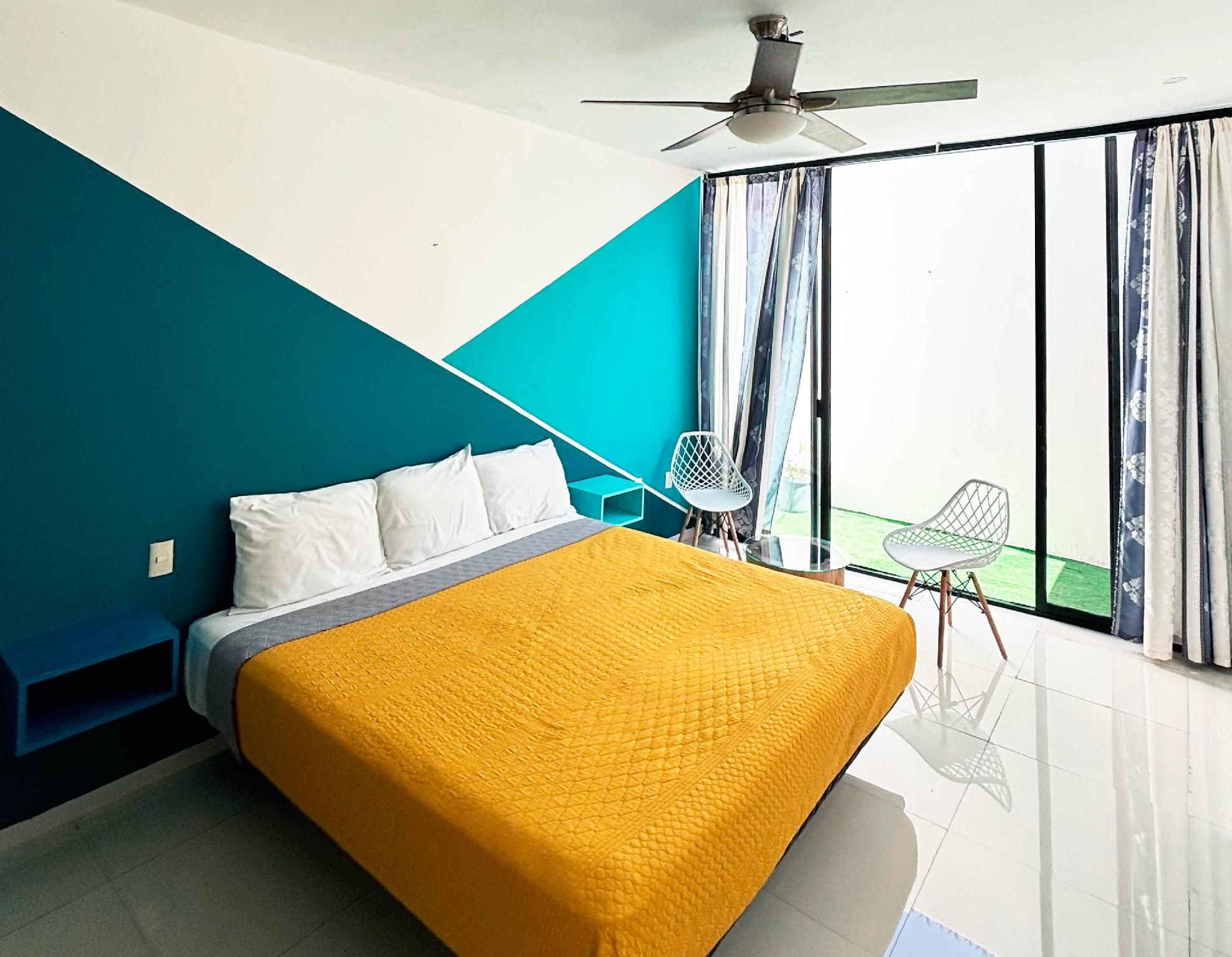 Deluxe Suite Room