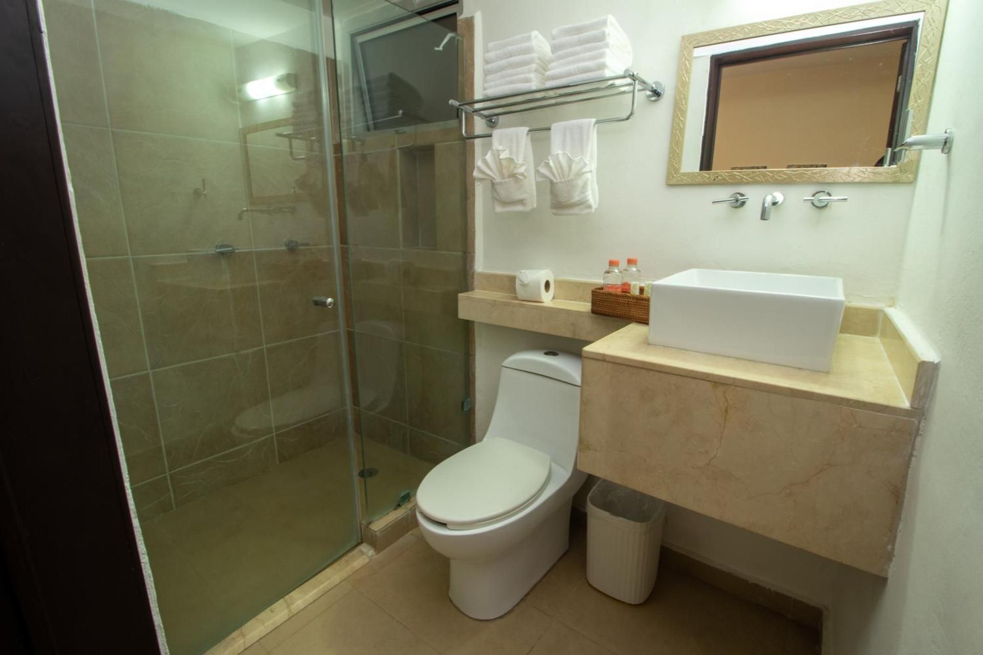 Standard Double Suite