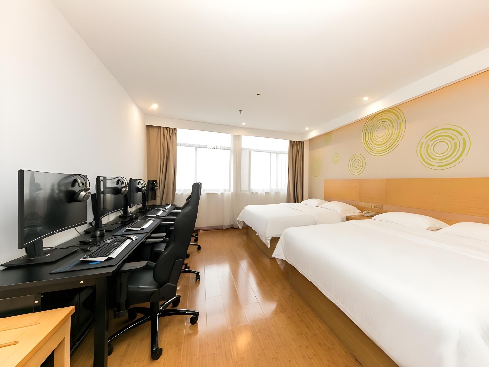 Superior Quadruple Room