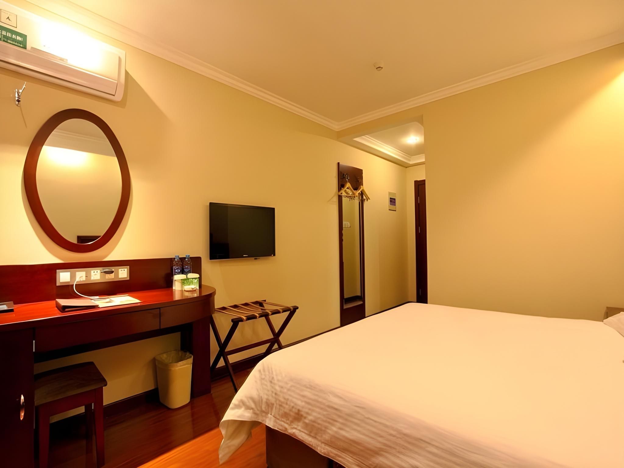 GTI - 1 Bed Room, Ordinary