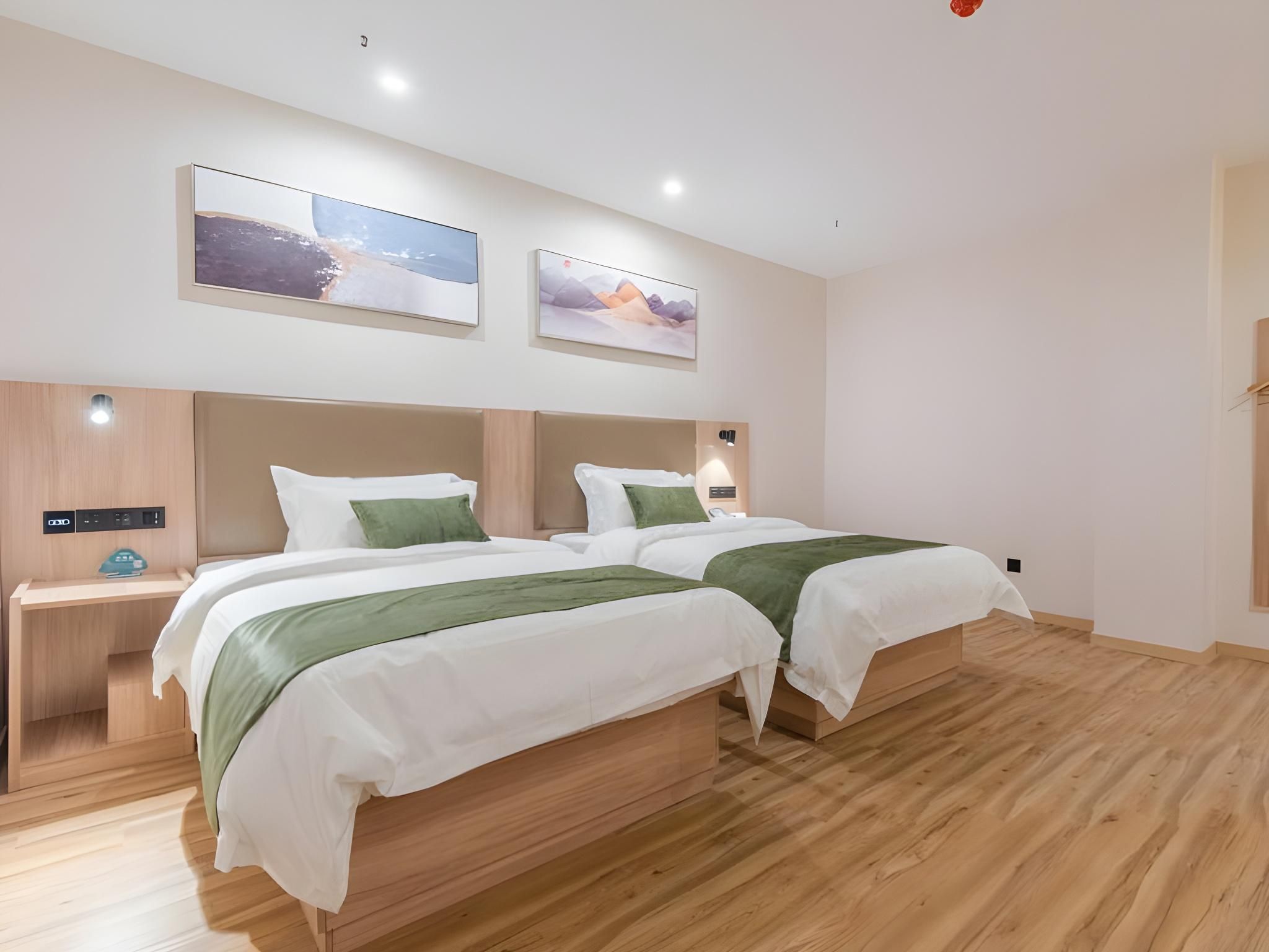 Featured Twin Room