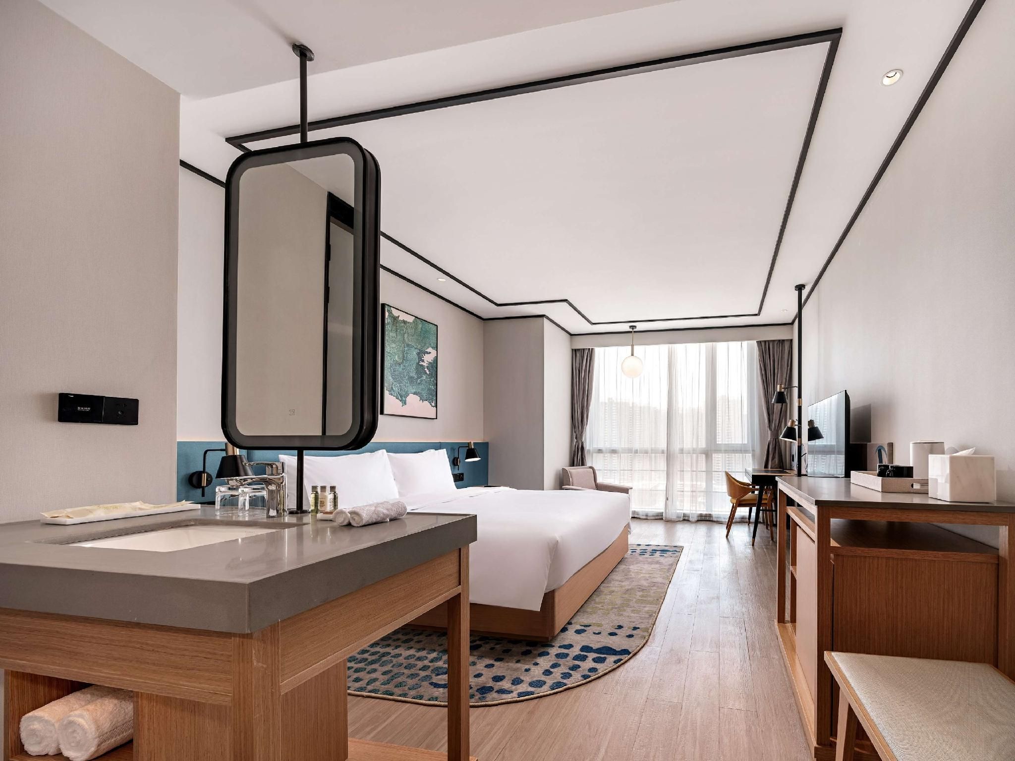 King Guest Room