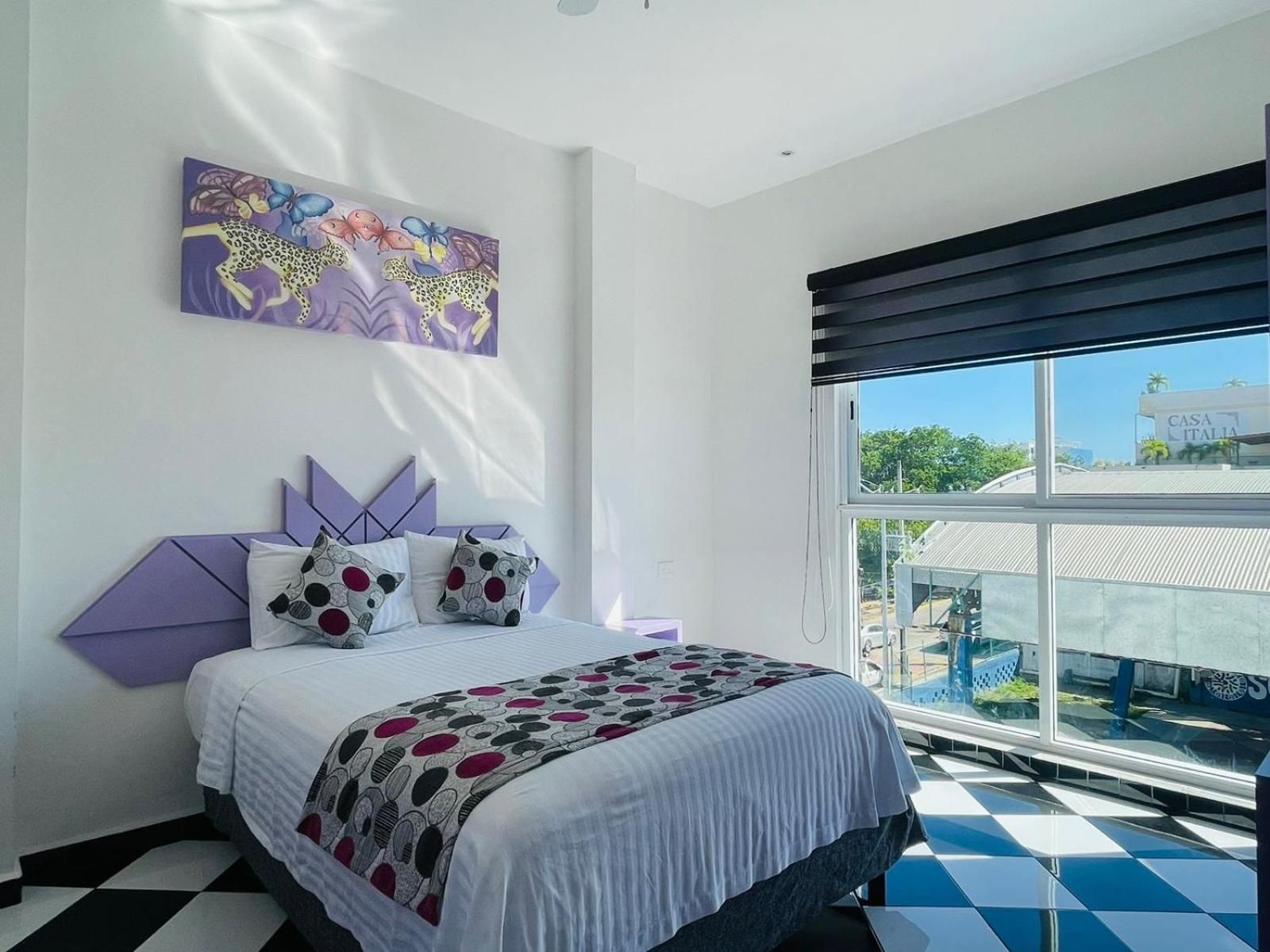 Deluxe Queen Room