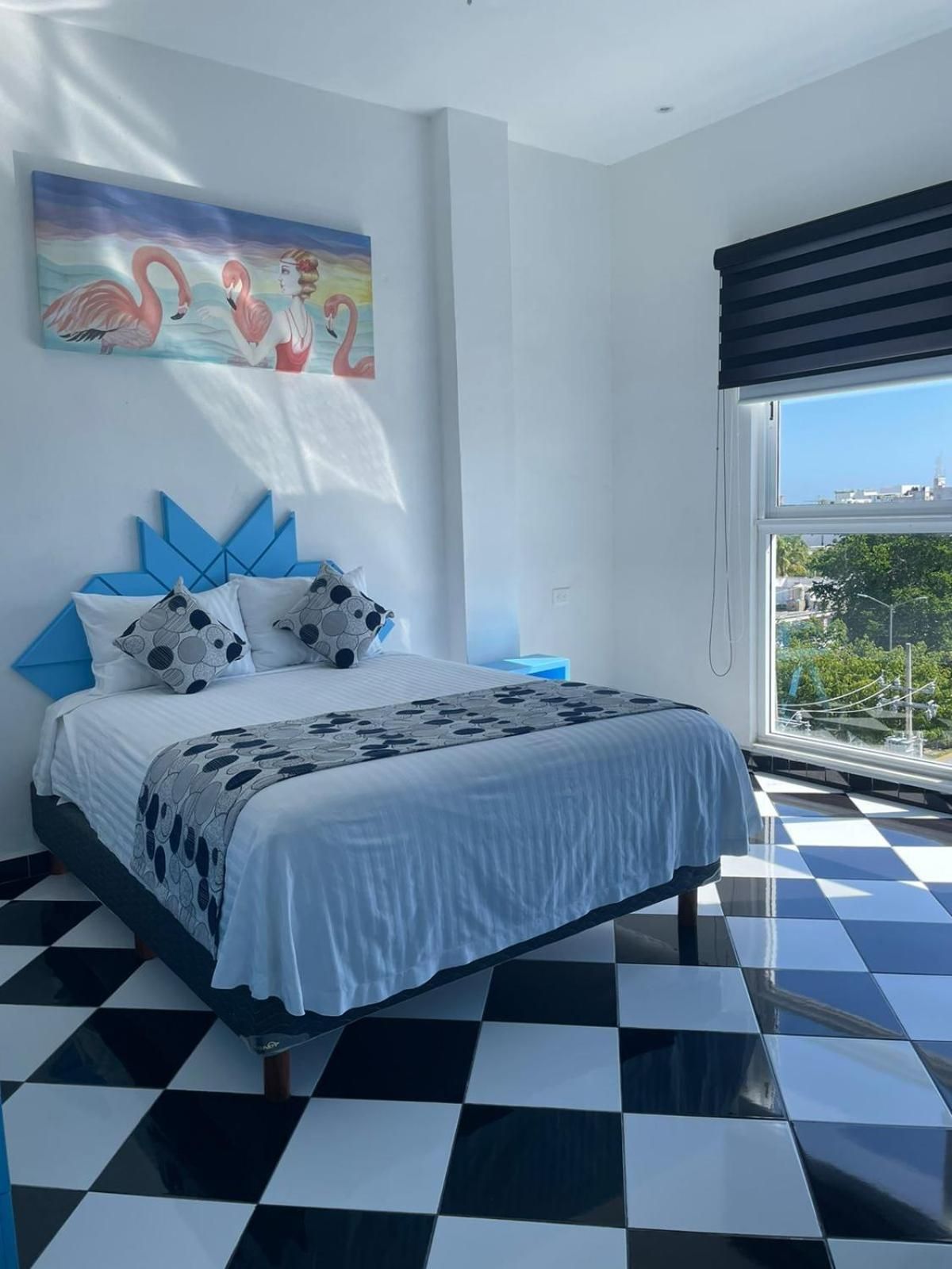 Deluxe Queen Room