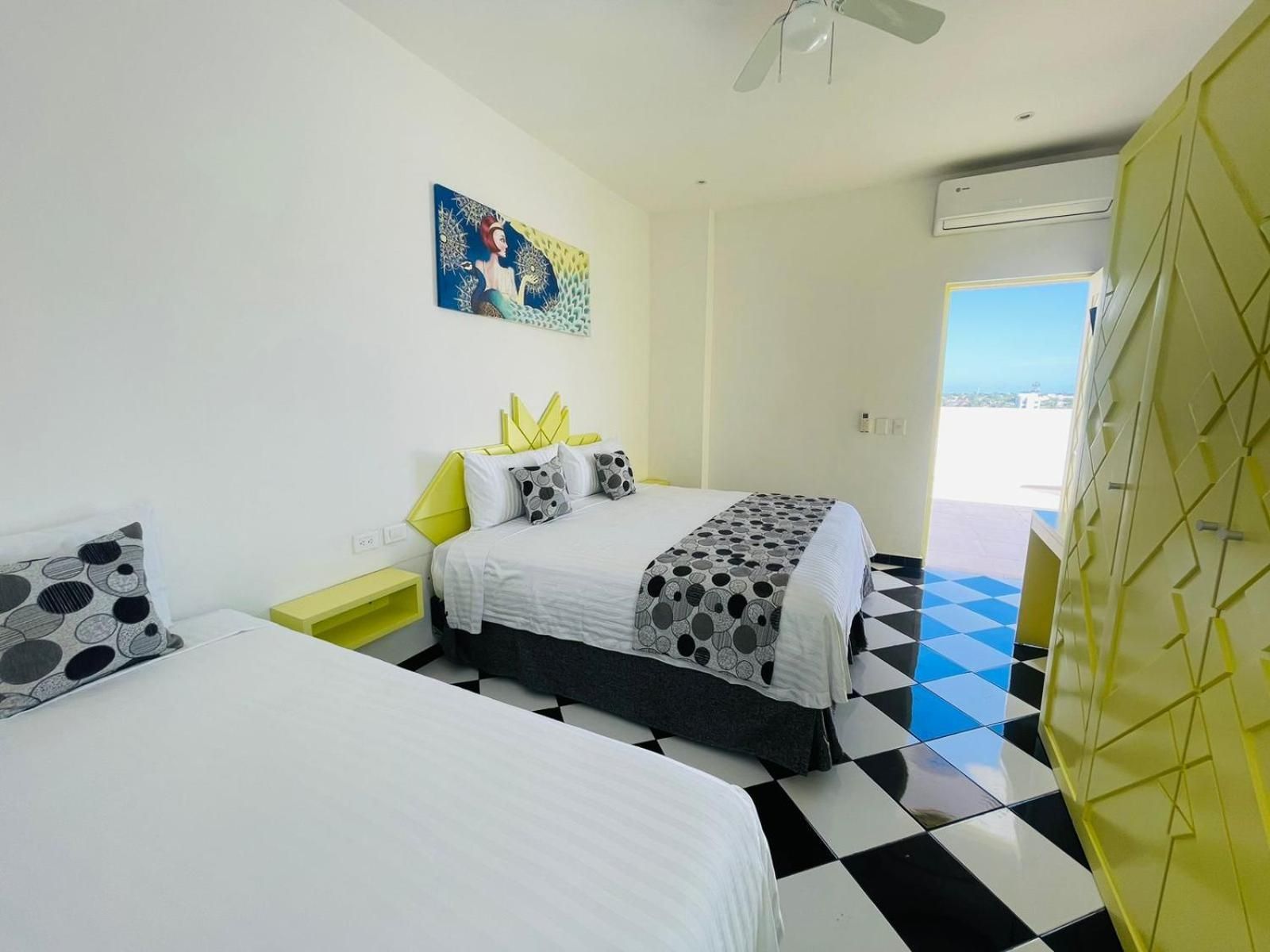 Deluxe Twin Room