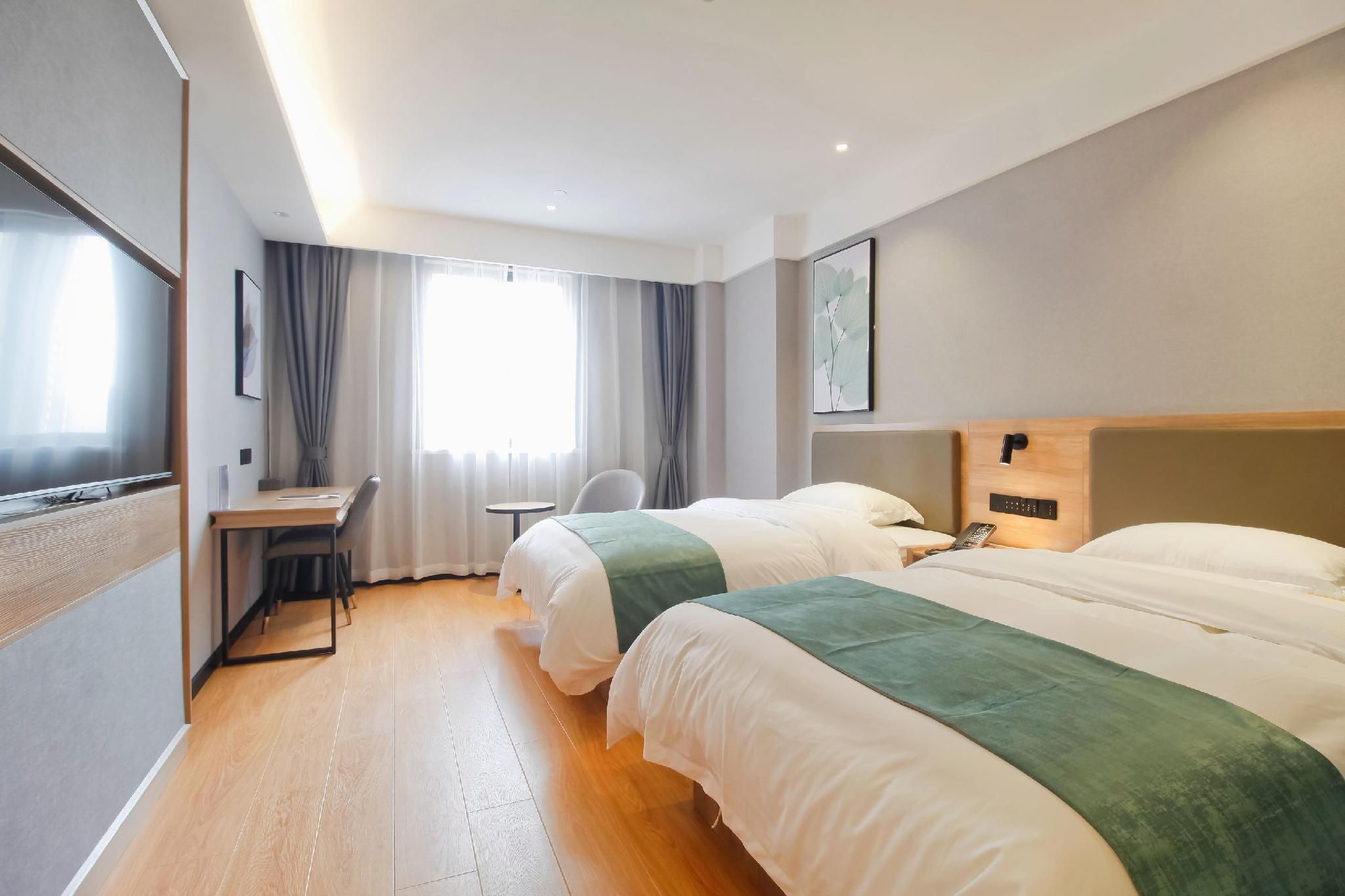 2 Bed Twin Superior Room