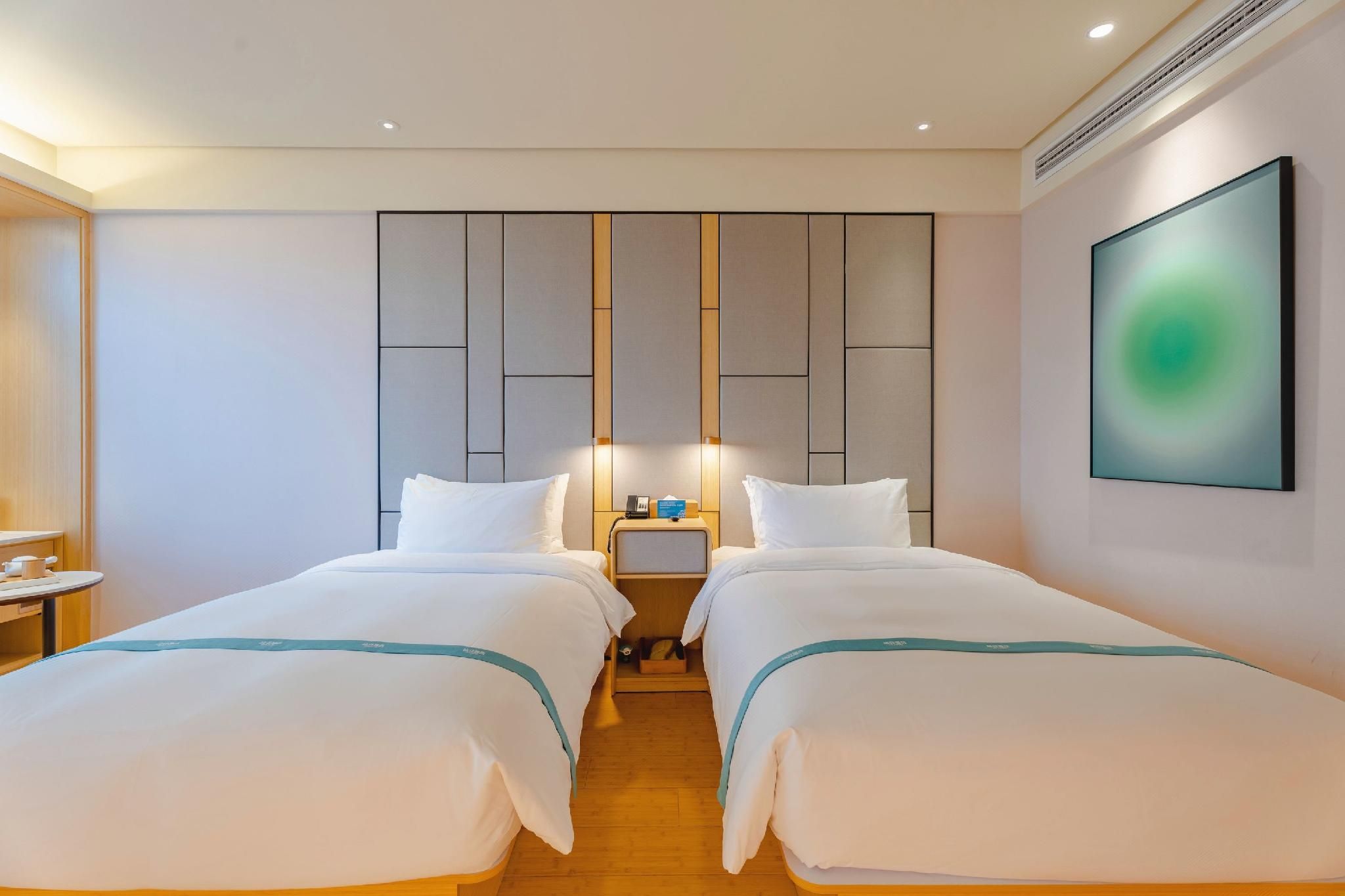 Twin Deluxe Room