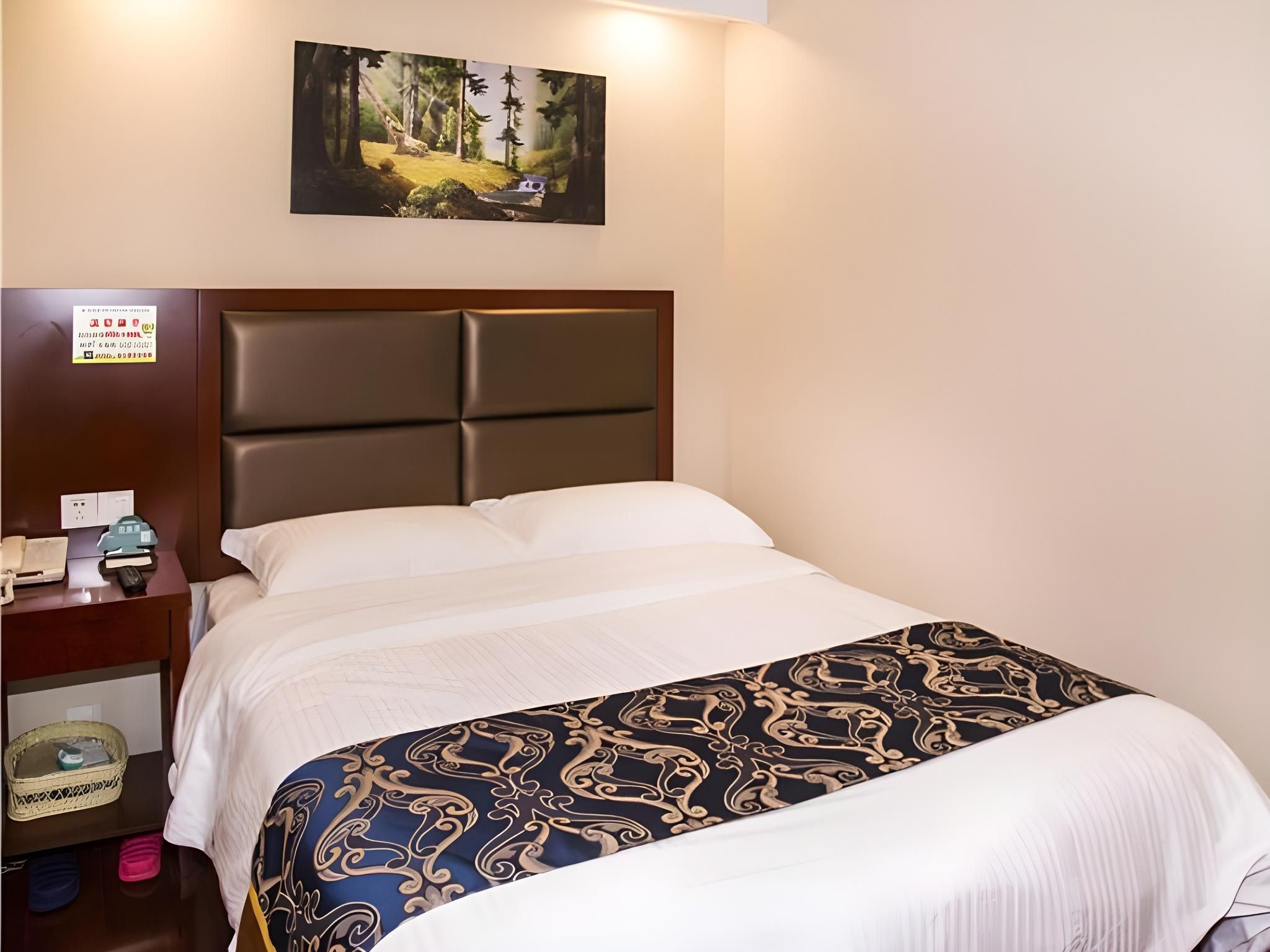 GTR Special offer - Guest Room with One 1.5M Bed