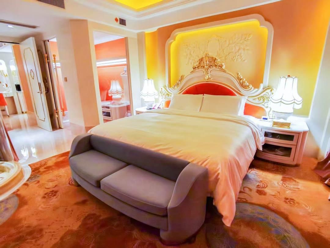 Business Single Room - Non-Smoking