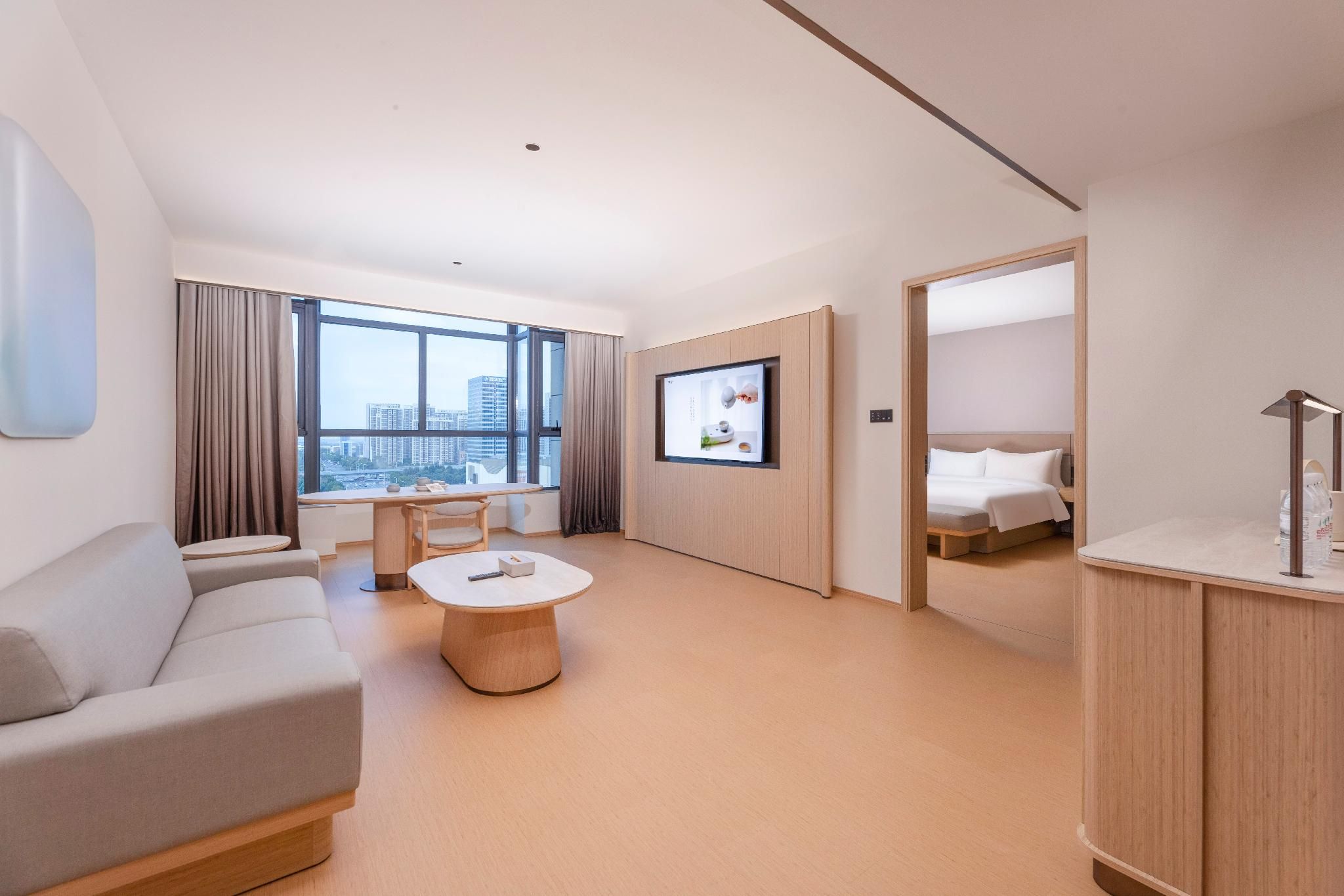 Huazhu - Superior 1 Bed Room