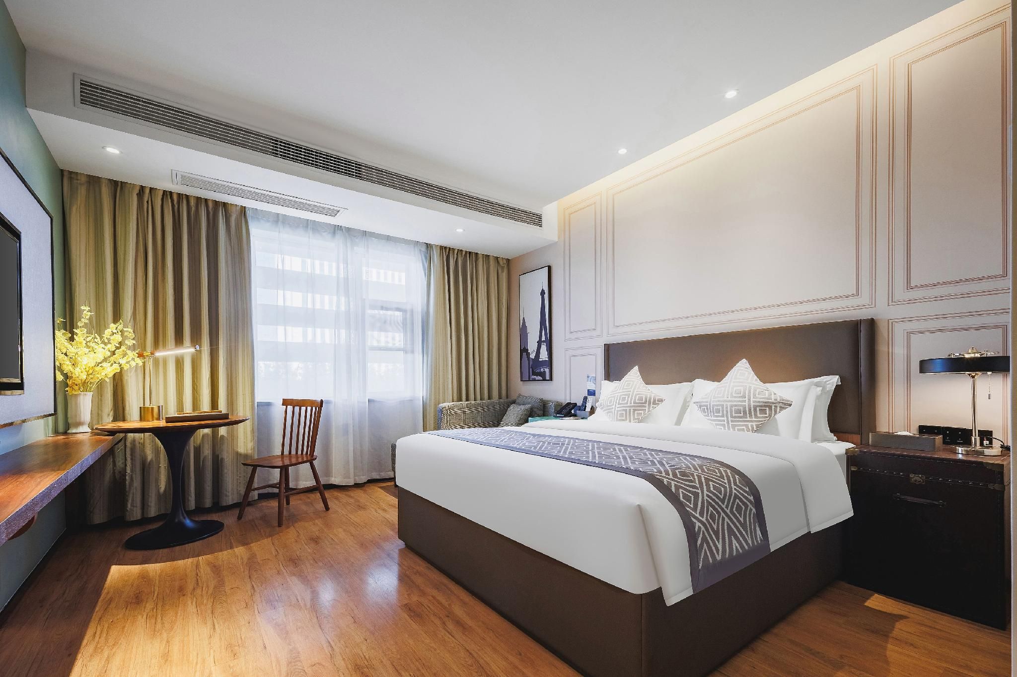 GTI - Superior 1 Bed, Zhineng