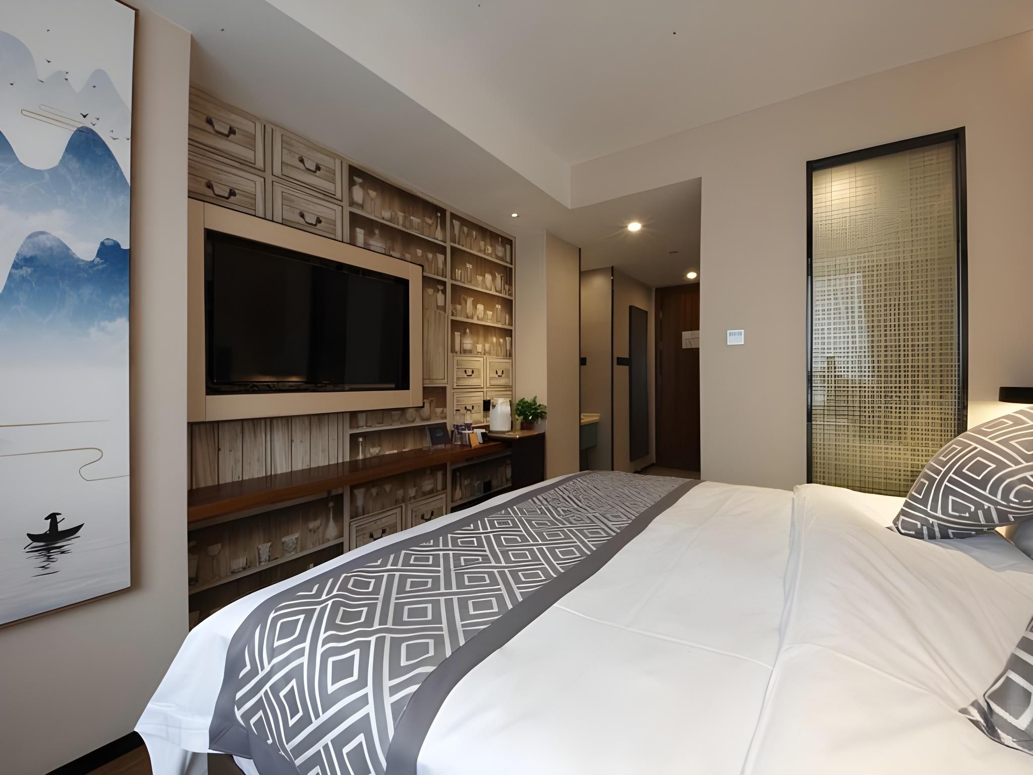 Feature room 1 Queen