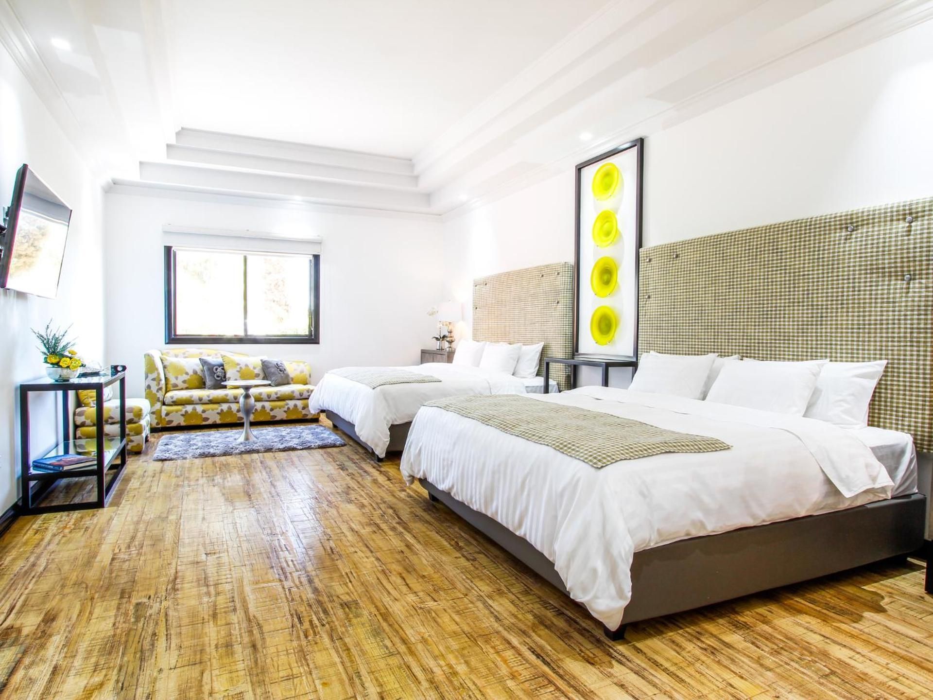Junior Suite